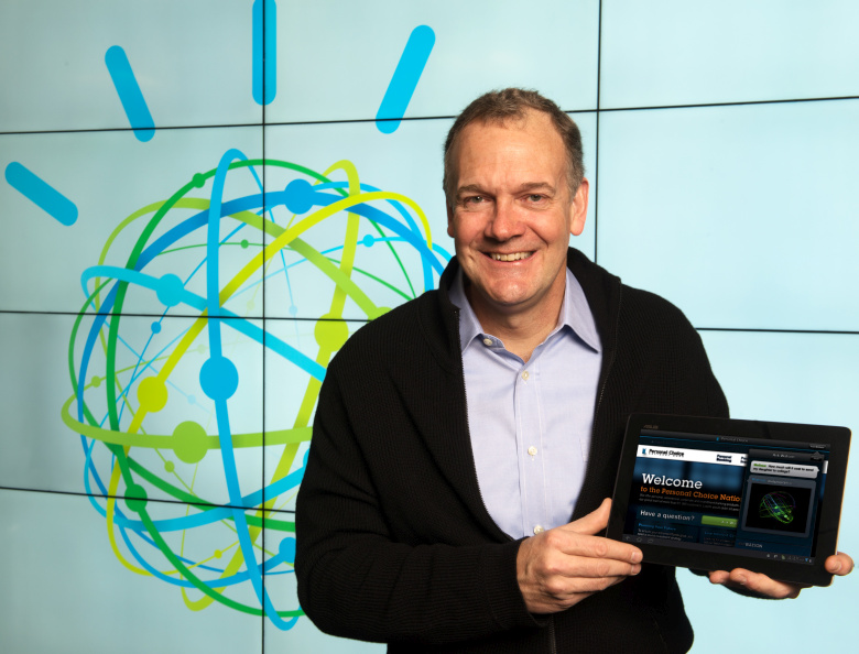 Вице-президент IBM Майк Родин на презентации Watson Discovery Advisor (фото: Jon Simon / IBM)