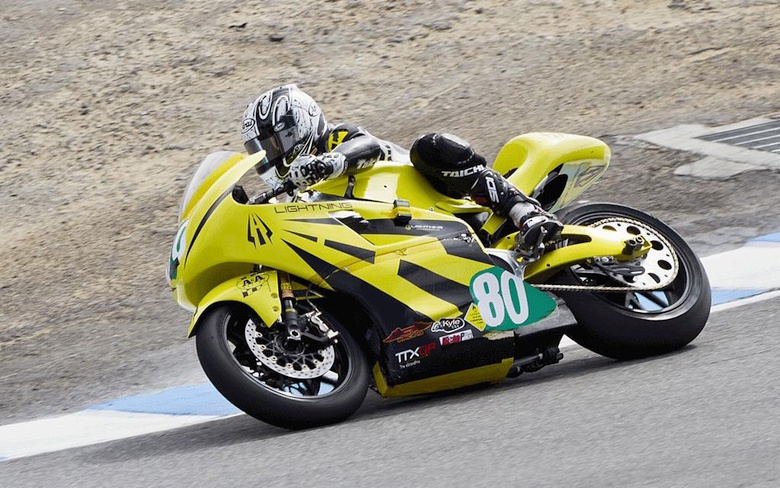 Самый быстрый в мире электромотоцикл -  Lightning Motorcycles SuperBike (фото: Richard Hatfield).