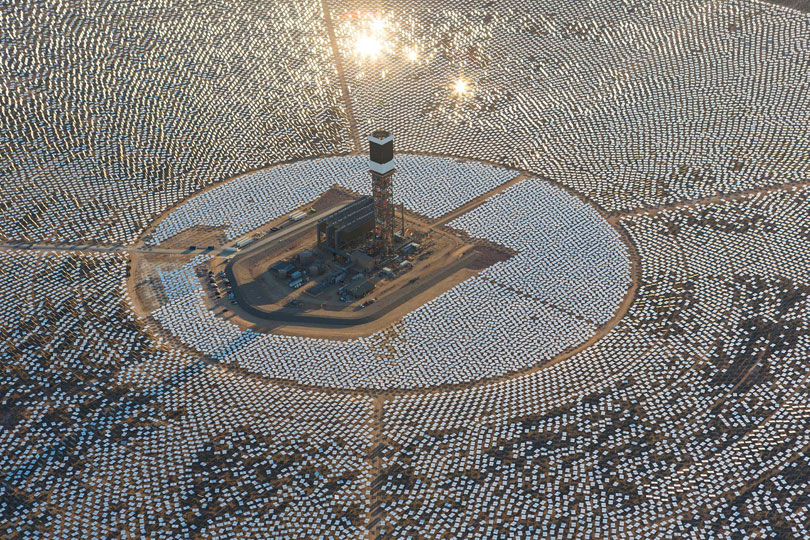 Запущена в работу крупнейшая в мире солнечная электростанция