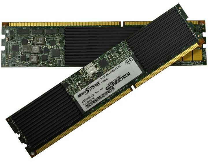 SanDisk UlltraDIMM SSD выпускается под названием eXFlash для серверов IBM (фото: ibm.com)