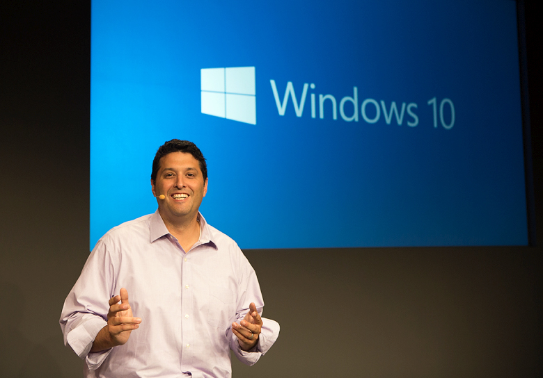 Терри Мейерсон на презентации Windows 10 (фото: microsoft.com).