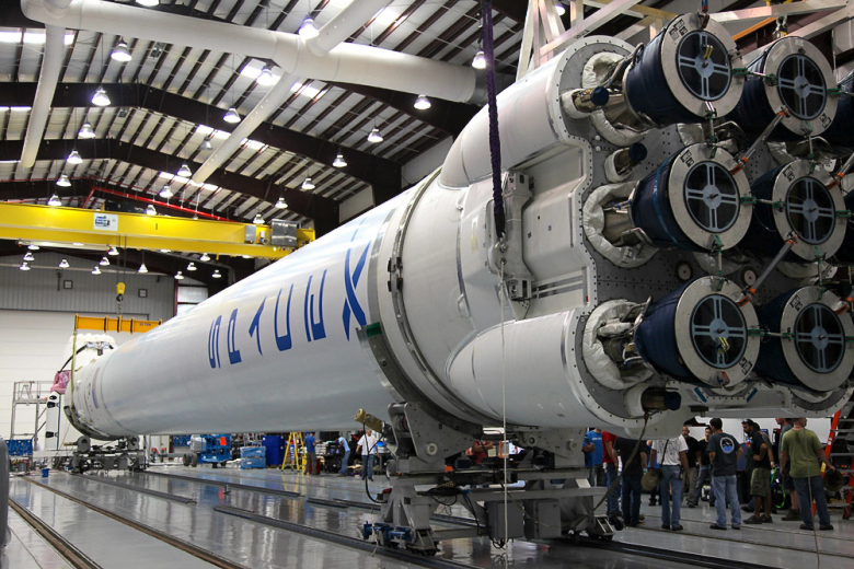 РН Falcon 9 компании SpaceX (фото: extremetech.com).