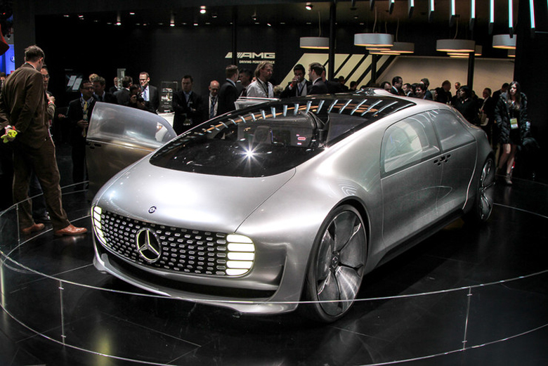 Беспилотные автомобили по версии Mercedes-Benz