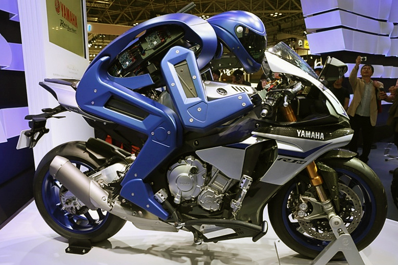 Мотобот (фото: Yamaha).