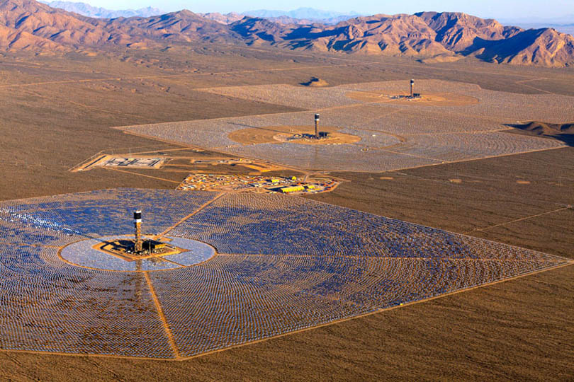 Запущена в работу крупнейшая в мире солнечная электростанция