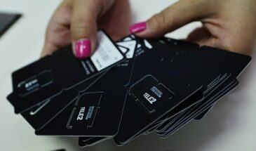 Банки смогут узнавать у операторов, менял ли клиент SIM-карту.