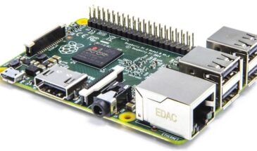 Новый Raspberry Pi 2 работает даже с Windows 10