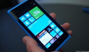 Microsoft начала публиковать в магазине приложений Windows Phone программы для сторонних сервисов, и не всем это нравится