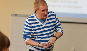 17 декабря 2015 года в Академии re:Store проведёт открытую лекцию эксперт в области мобильных технологий и нетворкинга Леонид Бугаев.