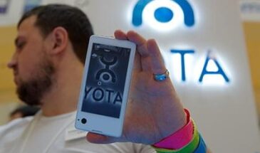 YotaPhone первого поколения начали продаваться в Индии и Малайзии.