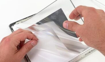 Посмотрите, из чего состоит разобранный дисплей нового MacBook Pro