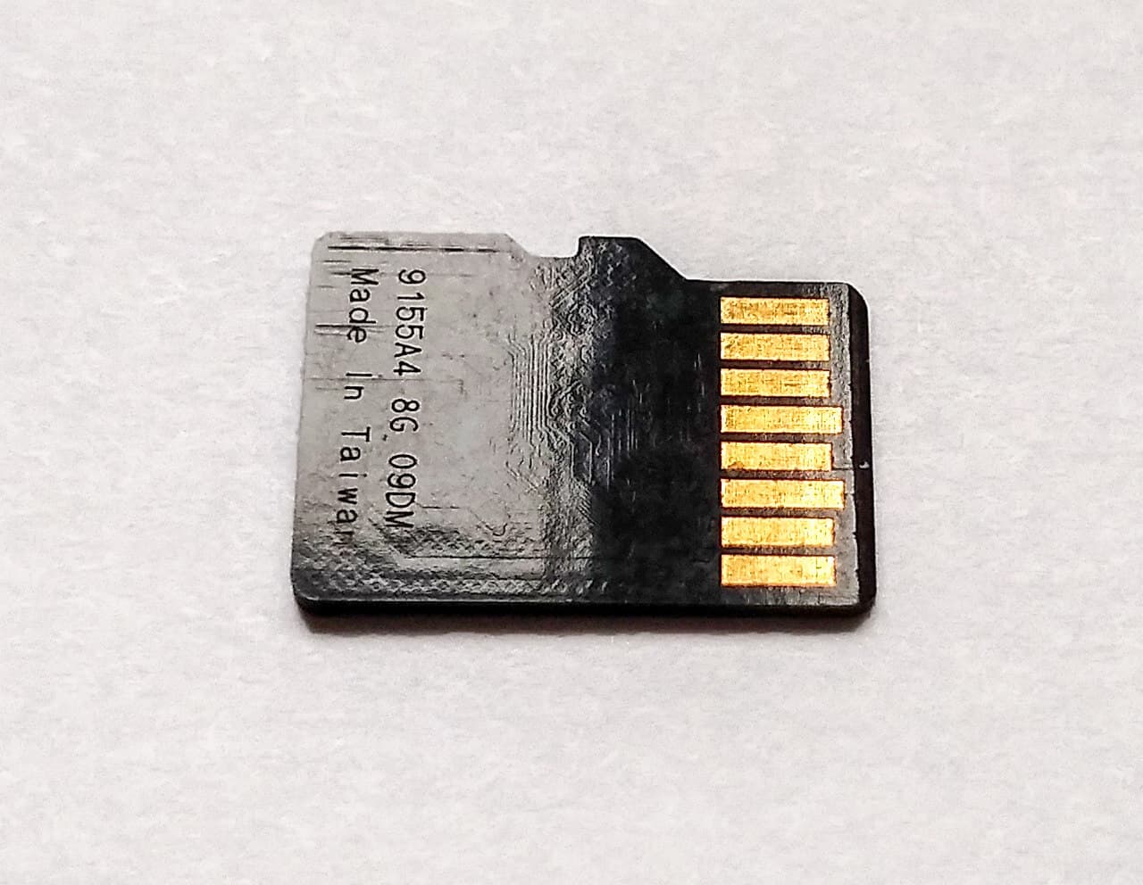Дорожки на карте microSD