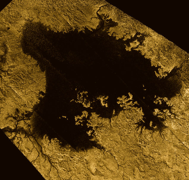 НАСА отправит дрон на Титан