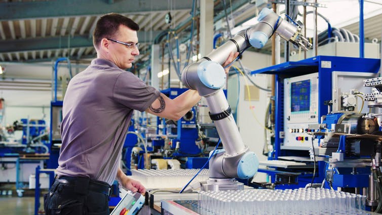 Знакомьтесь: коботы – роботы, которые станут вашими коллегами по работе