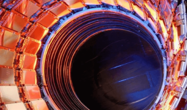 Адронный коллайдер на ушке иглы: ученые создали самый крохотный ускоритель частиц