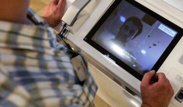 Тинькофф и «Сбербанк» начали тестировать банкоматы с функцией распознавания лиц