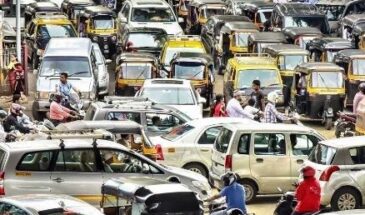 Полиция Мумбаи установила светофоры с шумомером, чтобы наказать «громких» водителей