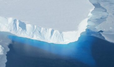 Подводный робот Icefin изучил ледник «судного дня» в Антарктиде