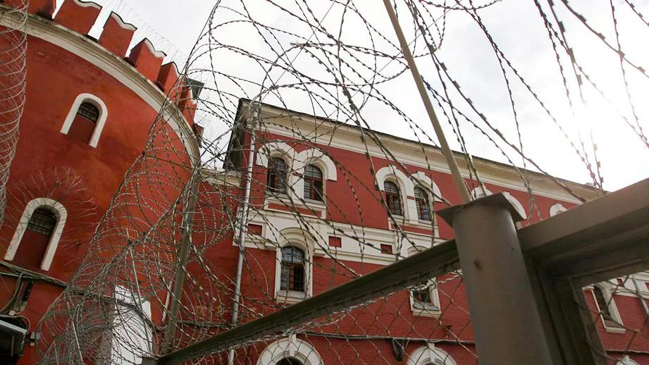 Роскомнадзора потребовал удалить с «Луркоморья» статью о тюремной иерархии