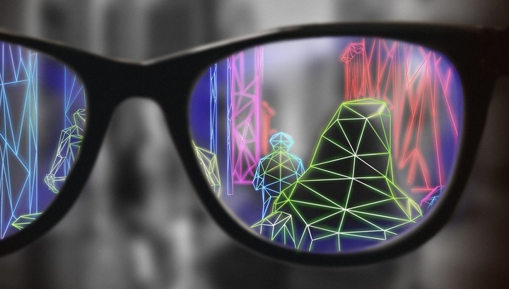 В Петербурге разработали AR-очки для слабовидящих