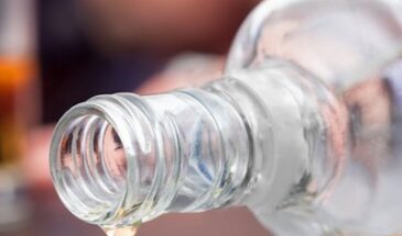 Ученые нашли причину депрессии при отказе от алкоголя