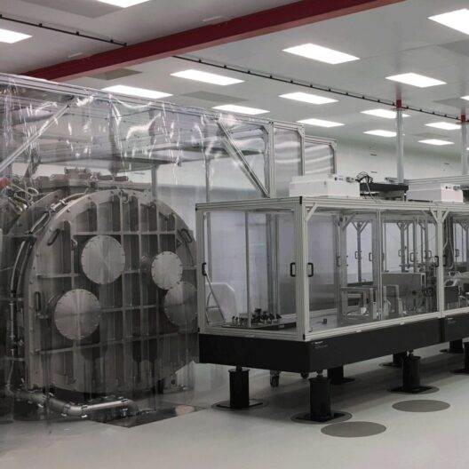 Инженеры из Чехии и США работают над созданием мощнейшего лазера