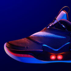 Компания Nike подала в суд на StockX за NFT на основе своих кроссовок