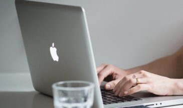 iPhone снова продают в России