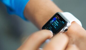 Владельцы Apple Watch смогут переписываться в WhatsApp с экрана часов