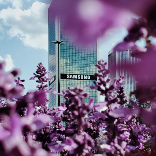 Чипы в массы: Samsung начала поставки 3-нм устройств