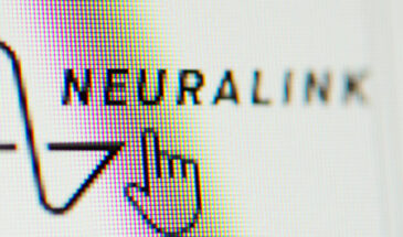 Neuralink начнет клинические испытания на людях в следующем году