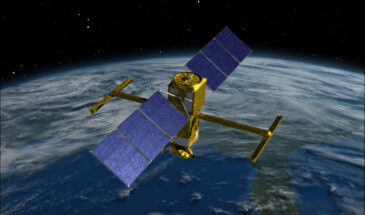«Водный» спутник NASA раскрыл солнечные батареи