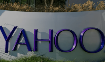 Yahoo сократит более 20% от общего числа сотрудников