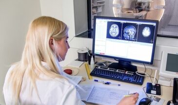 В Москве используют ИИ для определения рассеянного склероза