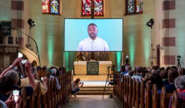 ChatGPT провел церковную службу