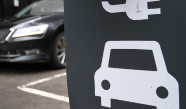 В России упростят установку зарядных станций для электротранспорта