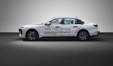 BMW представила первый в мире бронированный электрический седан