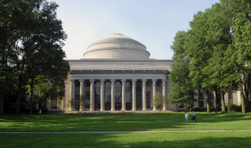 В MIT разработали автономный датчик, который питает сам себя, аккумулируя энергию из воздуха