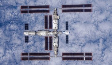 Китай будет тестировать чипы на своей космической станции Tiangong