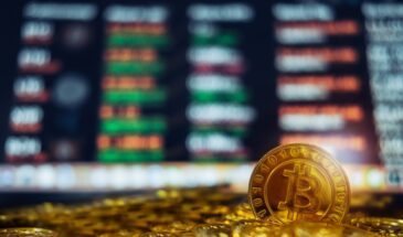 SEC одобрила листинг спотового Bitcoin ETF на биржах США