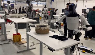 Илон Маск хвастается новыми навыками роботов Optimus: они складывают футболки