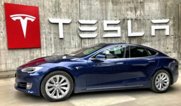 Tesla отзывает 200 000 автомобилей из-за неисправной камеры заднего вида