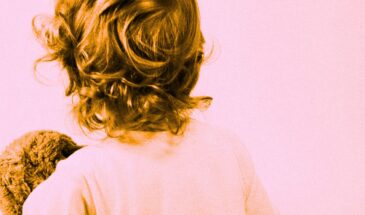 Искусственный интеллект учится у ребенка