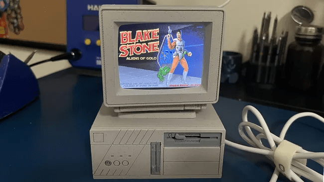 Миниатюрный DOS-компьютер