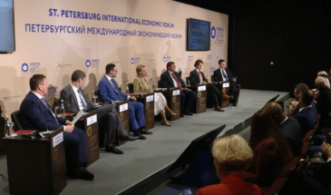 Чат-банк, ИИ-агенты и кибербезопасность: искусственный интеллект в платежных сервисах обсудили на ПМЭФ