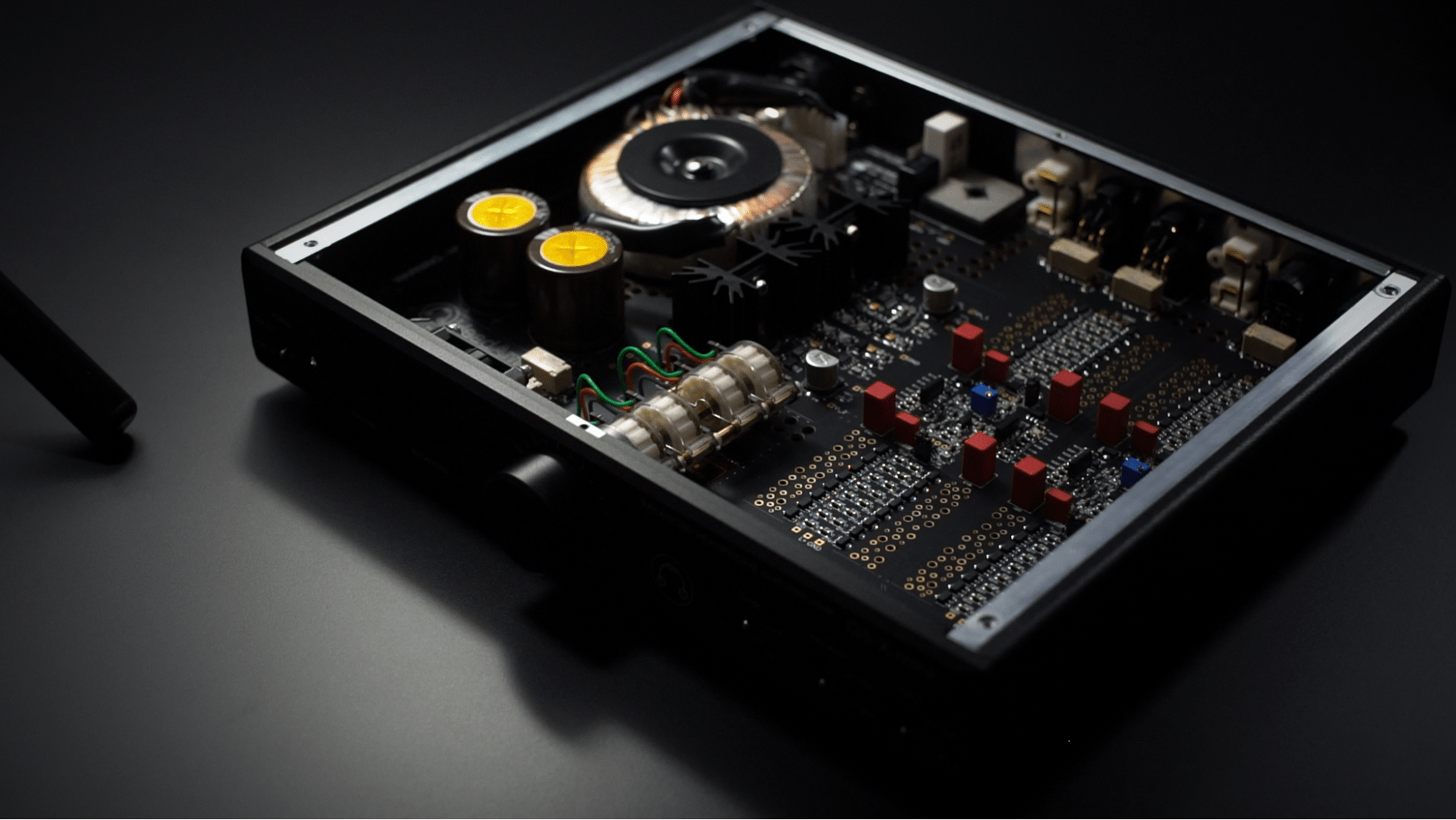 HeadAmp GS-X Mini внутри