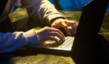 Чаще всего мошенники подделывают сайты инвестиций и популярных брендов