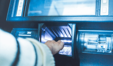 Новый тип банкоматов с искусственным интеллектом появился в России