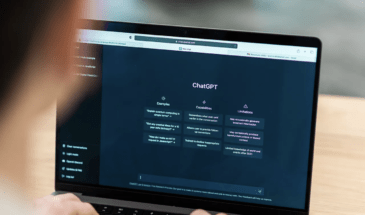 Нейросети меняют рынок труда копирайтеров и редакторов