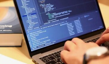 Минцифры развития рассматривает возможность введения требования о совместимости ПО с отечественными ОС